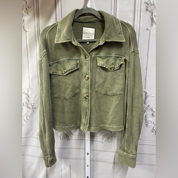 Bagatelle Olive Utility Crop Distressed Jacket Women's Size Small - Picture 1 of 5